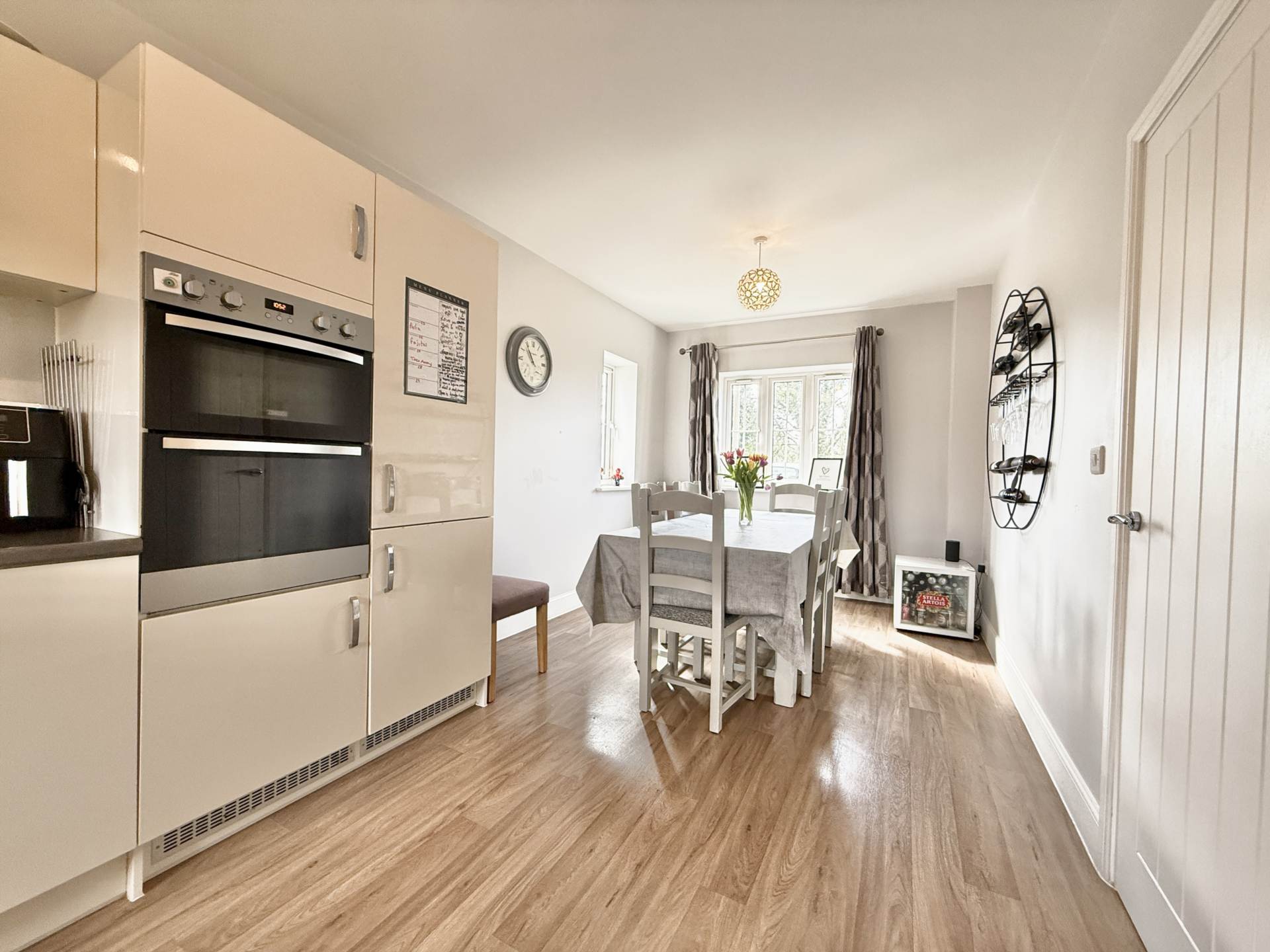 Miller Place, Steventon, Image 3