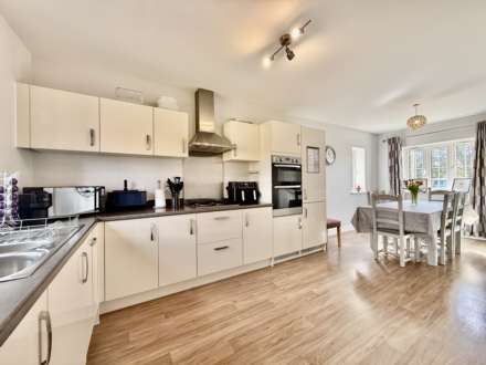 Miller Place, Steventon, Image 2