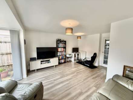 Barn Owl Way, Didcot, Image 6