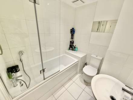 Barn Owl Way, Didcot, Image 9