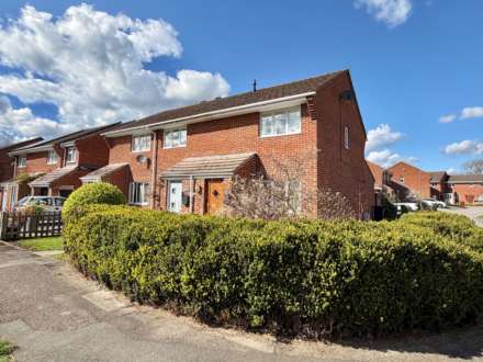 Flemming Avenue, Chalgrove, Image 1