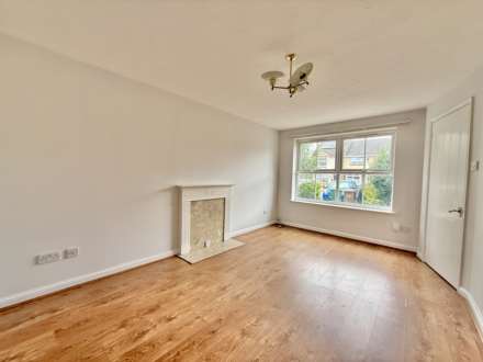 Jordan Close, Didcot, Image 4
