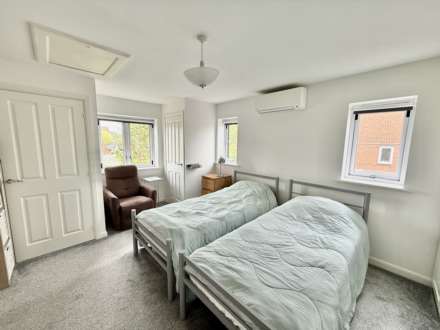 Dan Read Parade, Didcot, Image 9