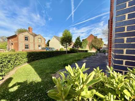 Barnaby Court, Wallingford, Image 12