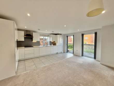 Barnaby Court, Wallingford, Image 4