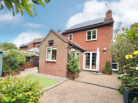 Horseshoes Lane, Benson, Image 18