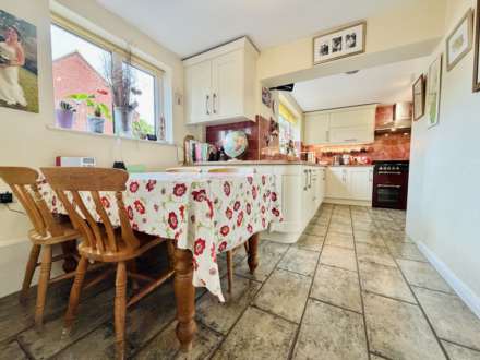 Horseshoes Lane, Benson, Image 3