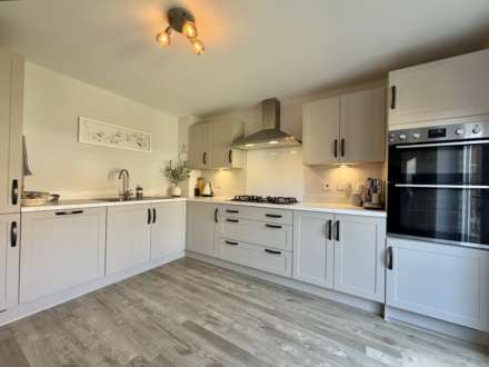 Gerard Avenue, Benson, Image 2