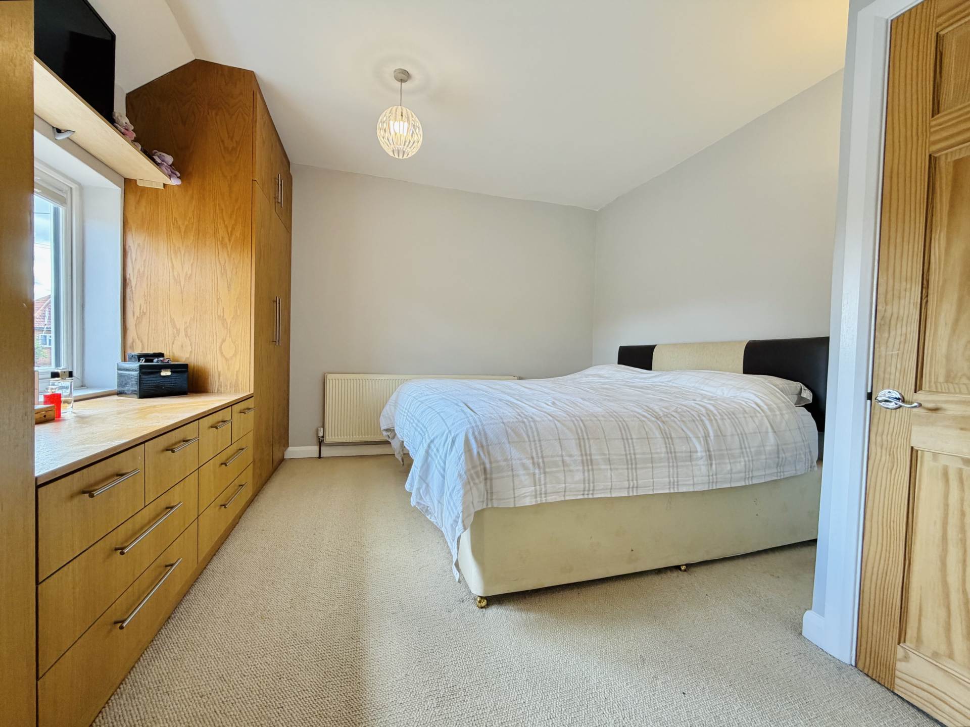 Barnacre Close, Uxbridge, Image 10