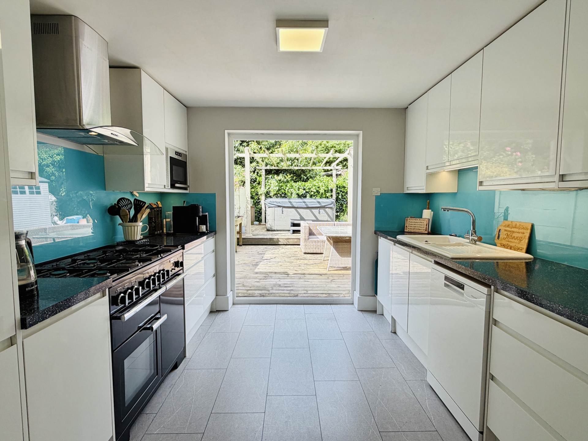 Barnacre Close, Uxbridge, Image 2