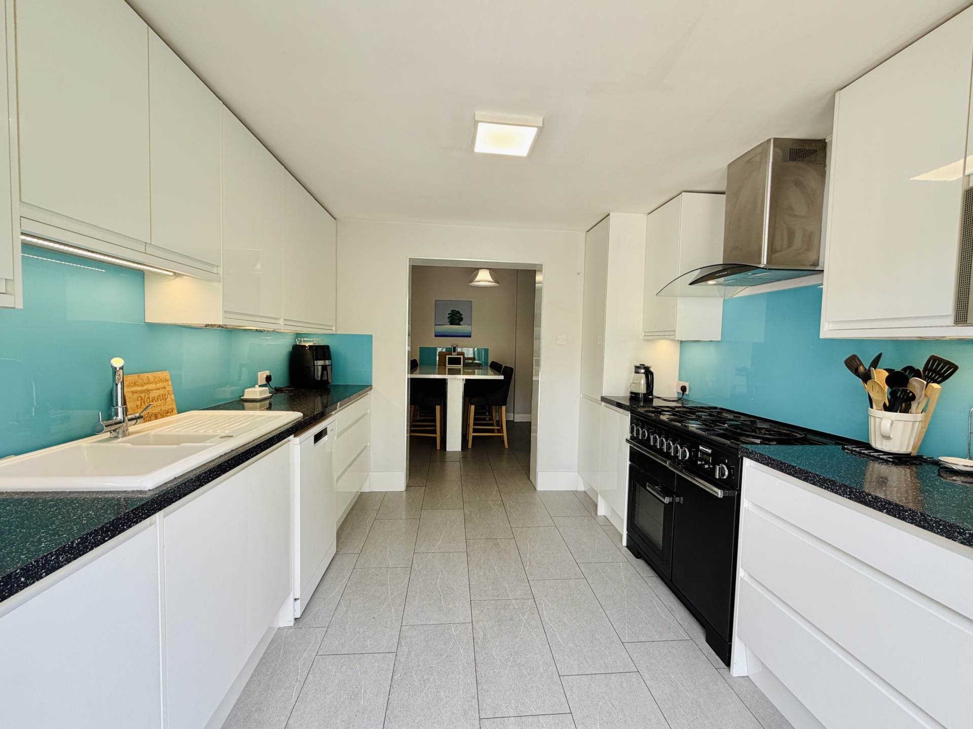 Barnacre Close, Uxbridge, Image 5
