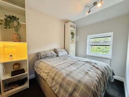 Barnacre Close, Uxbridge, Image 11