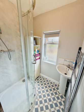 Barnacre Close, Uxbridge, Image 13