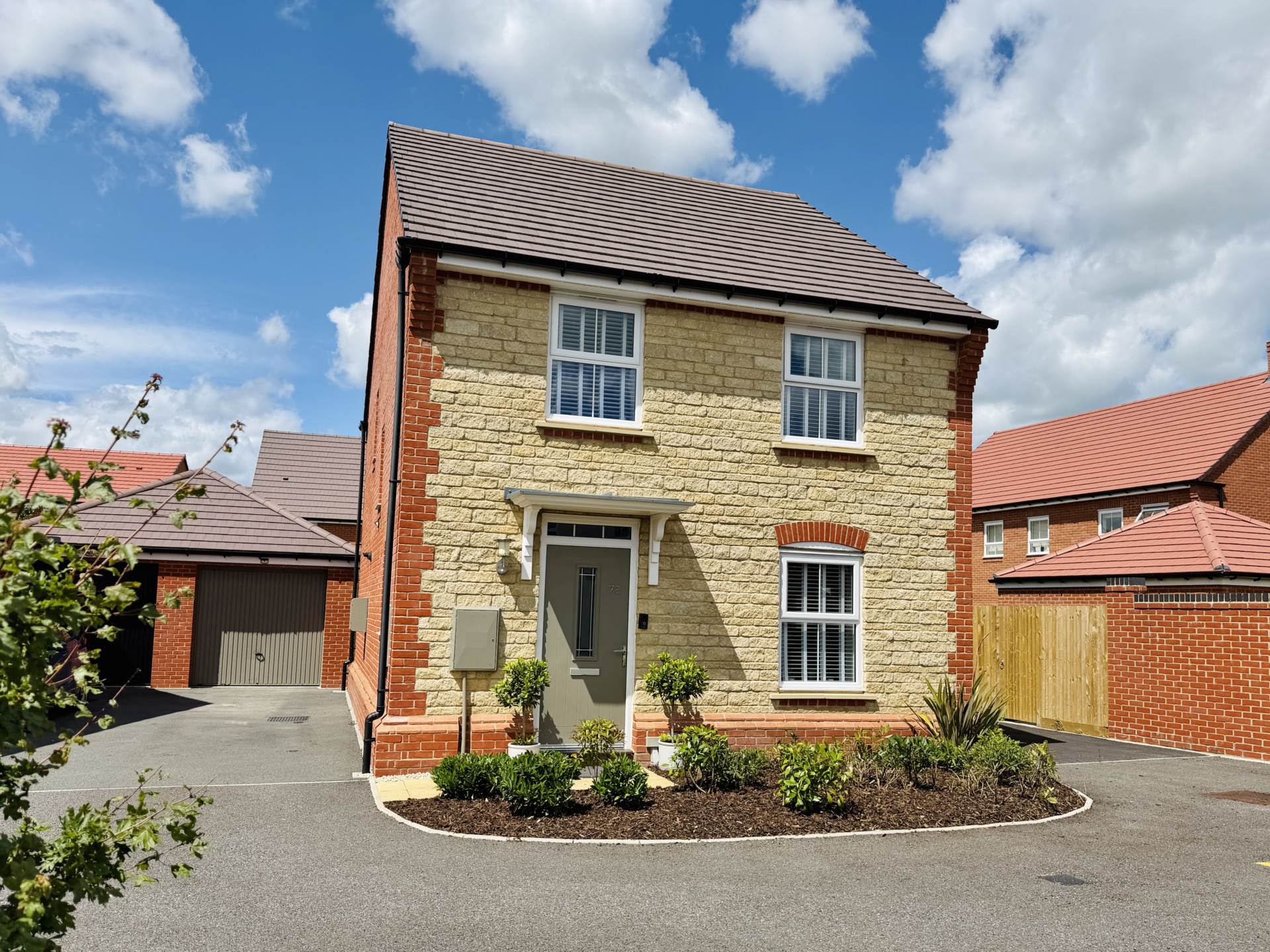 Gerard Avenue, Benson, Image 1