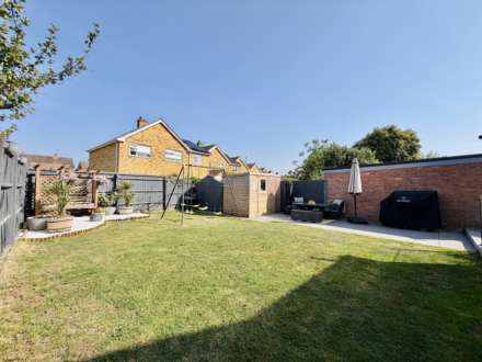Fir Tree Avenue, Wallingford, Image 14