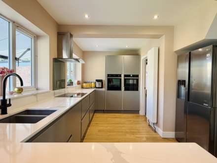 Fir Tree Avenue, Wallingford, Image 3