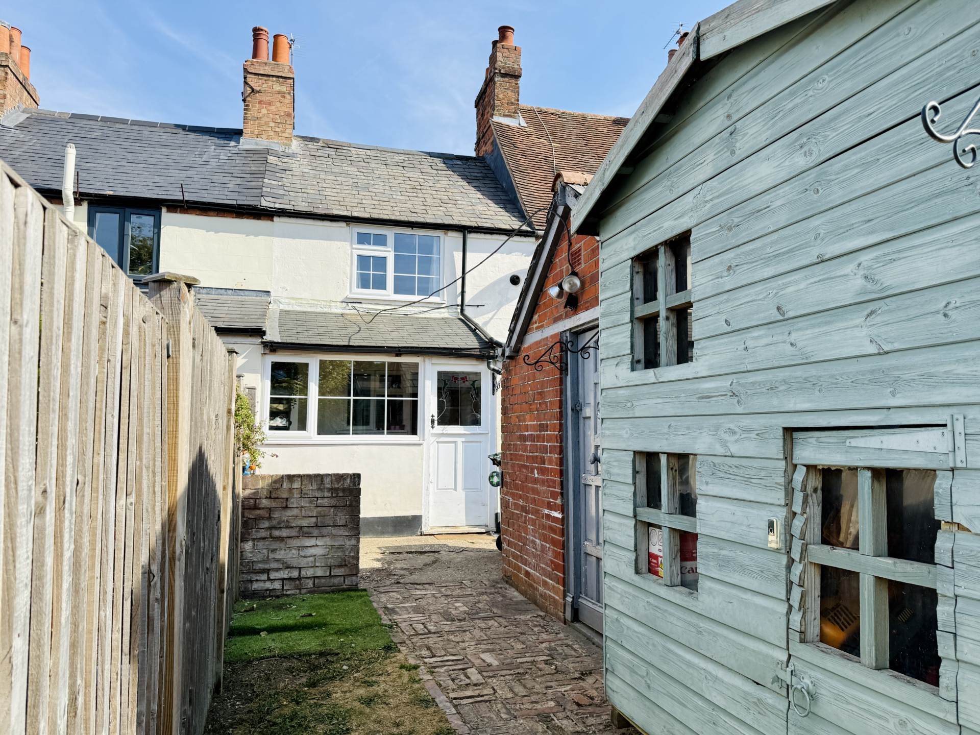 St Johns Road, Oxfordshire, Image 18