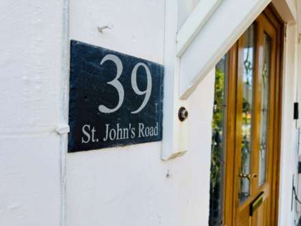 St Johns Road, Oxfordshire, Image 19