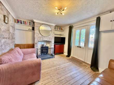 St Johns Road, Oxfordshire, Image 6