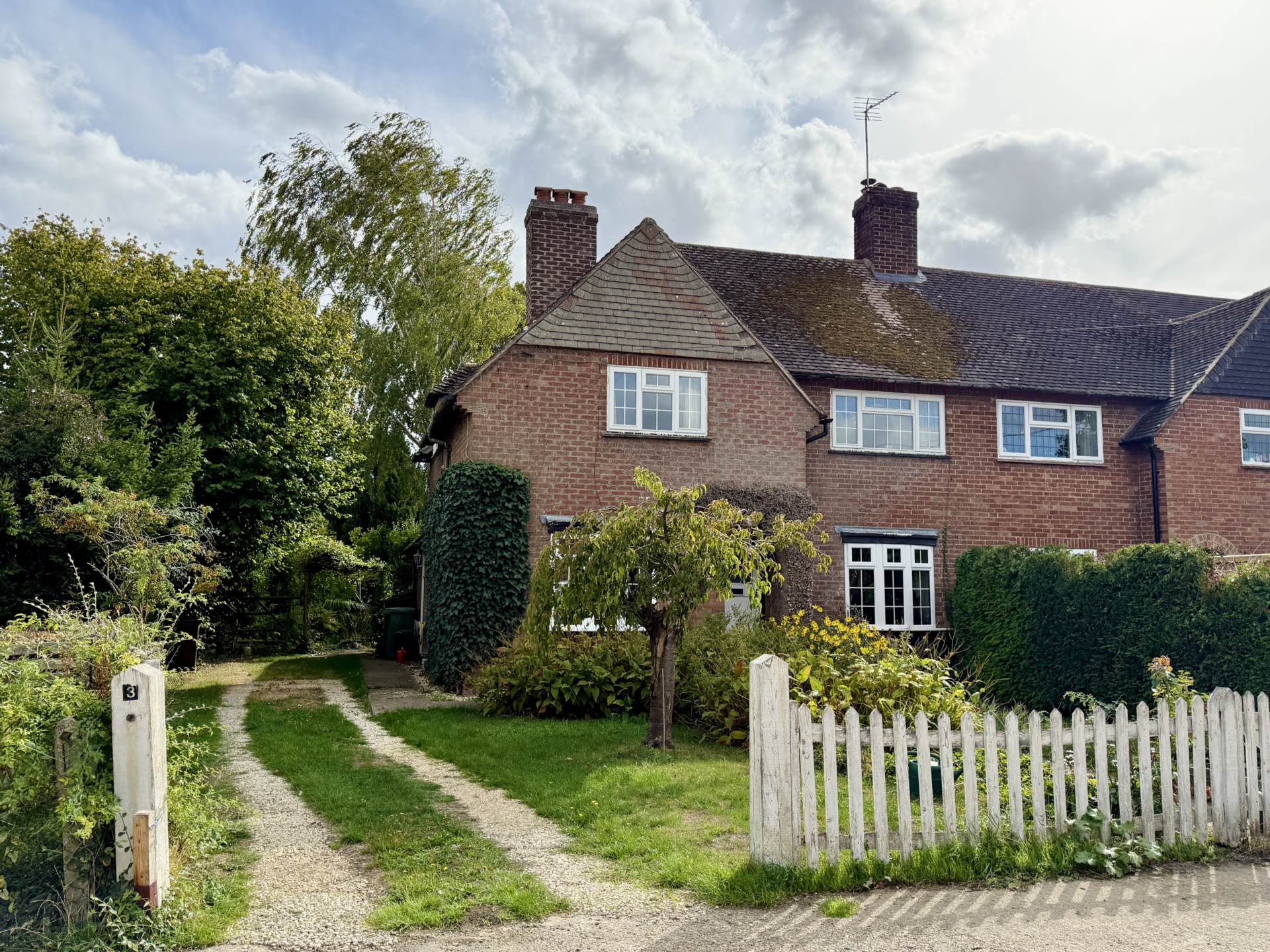 Manor Close, West Hagbourne, Image 1