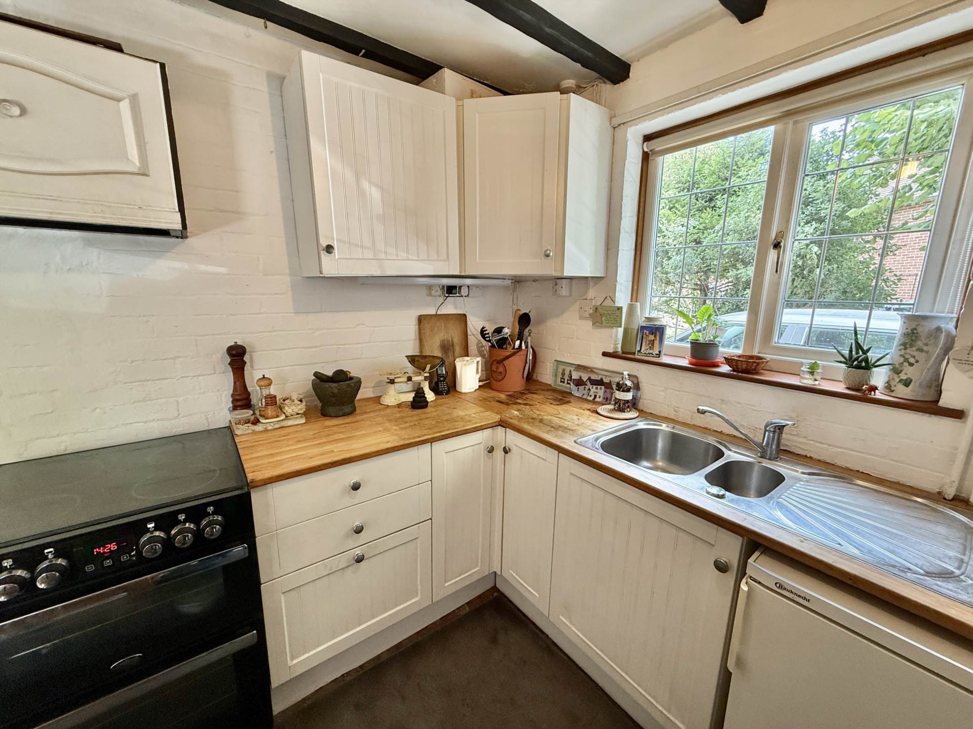 Manor Close, West Hagbourne, Image 2