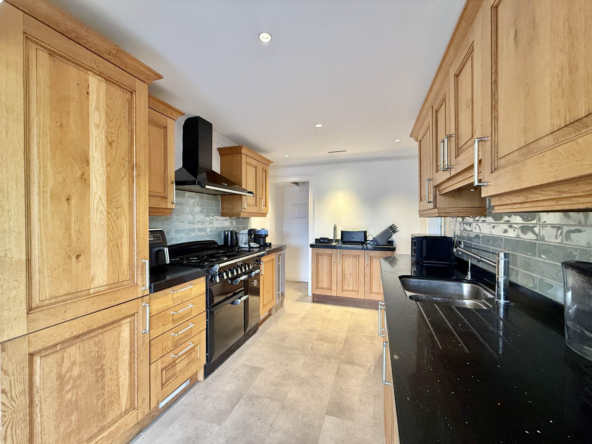 Blacklands Road, Benson, Image 3