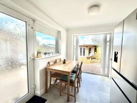 Blacklands Road, Benson, Image 5