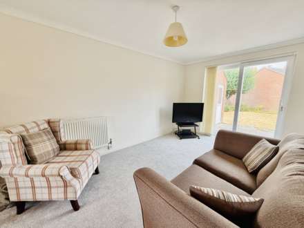 St. Hildas Close, Didcot, Image 5