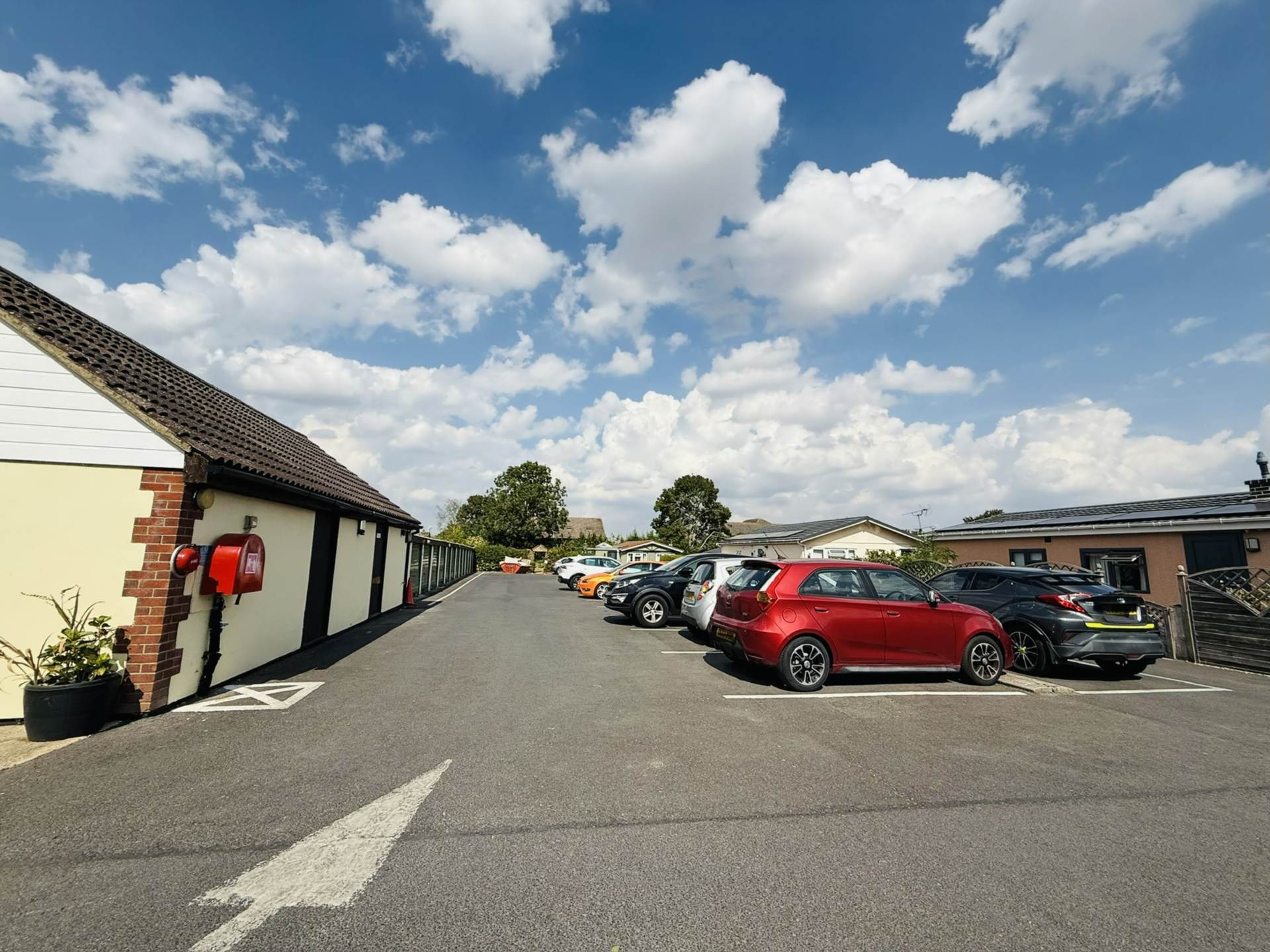 Kennett Place, Didcot, Image 15