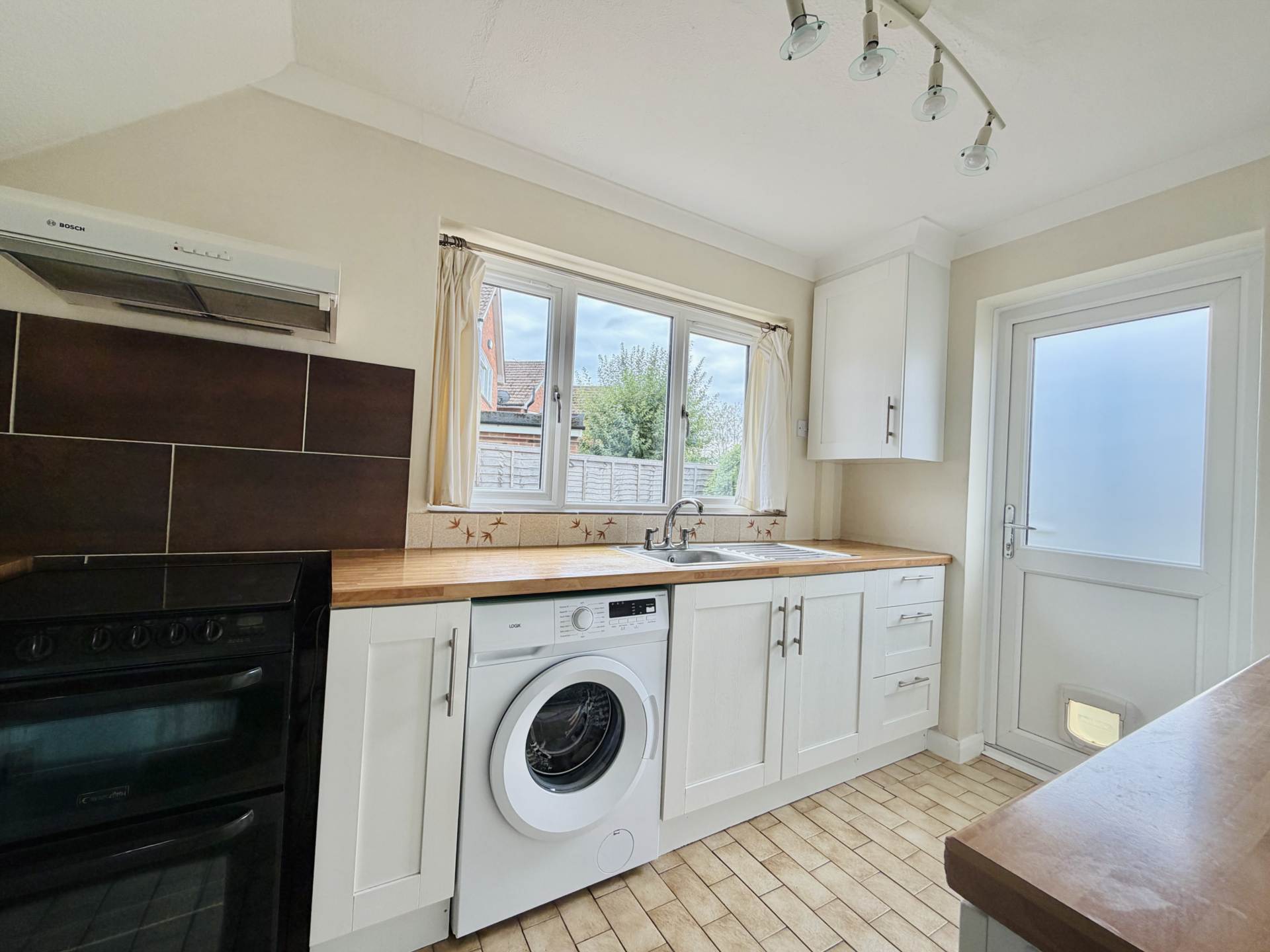Brookmead Drive, Wallingford, Image 4