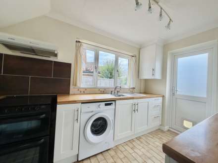Brookmead Drive, Wallingford, Image 4