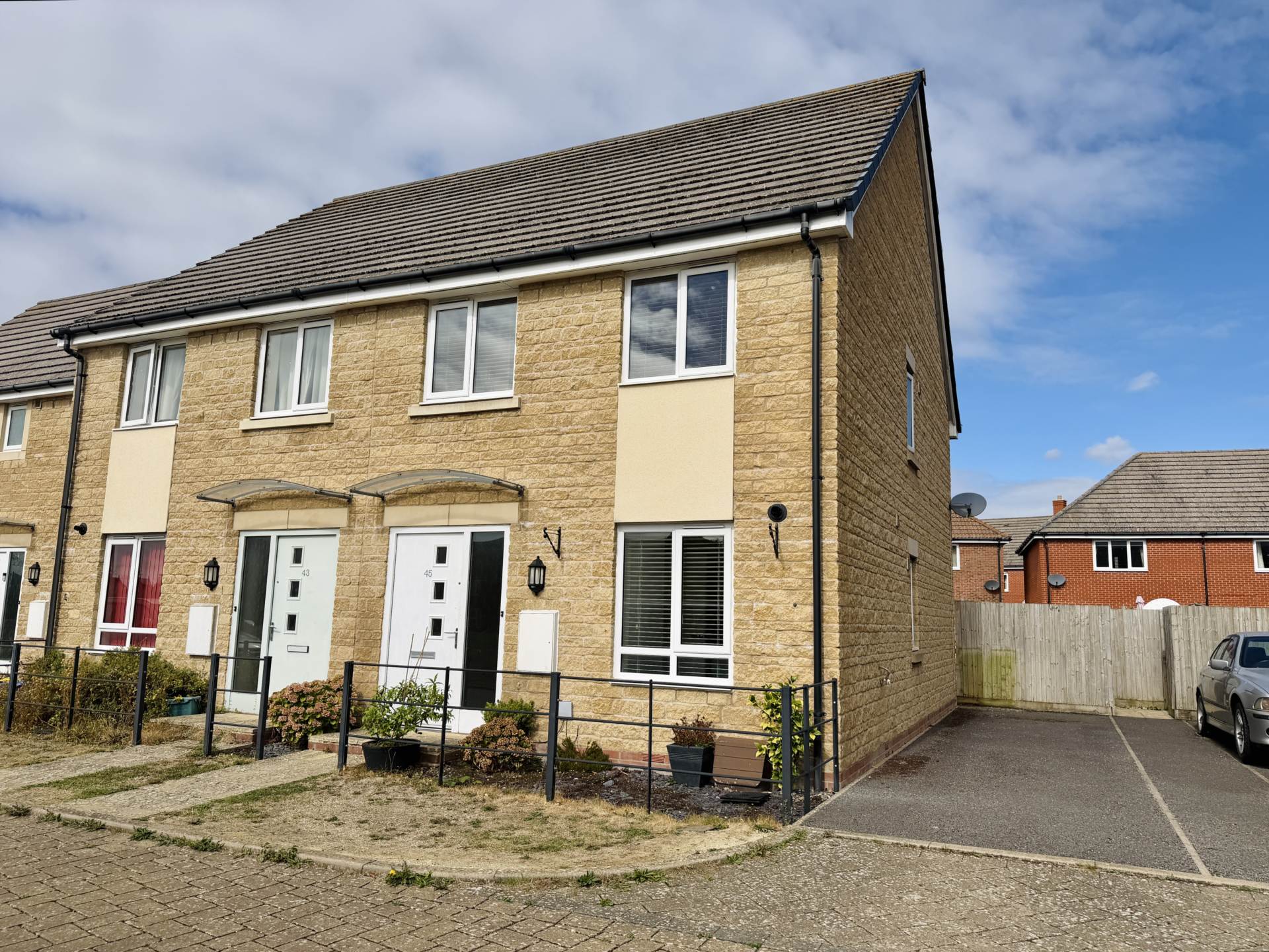 Juniper Way, Didcot, Image 1