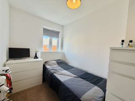 Juniper Way, Didcot, Image 9