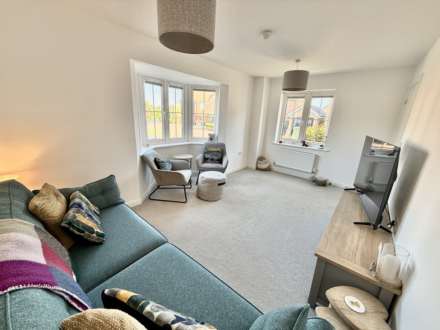 Skylark Way, Cholsey, Image 6