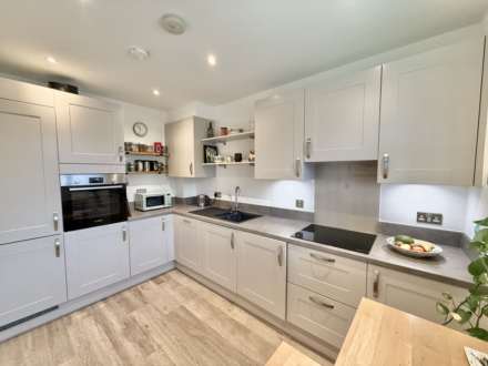 King Henry Avenue, Wallingford, Image 2