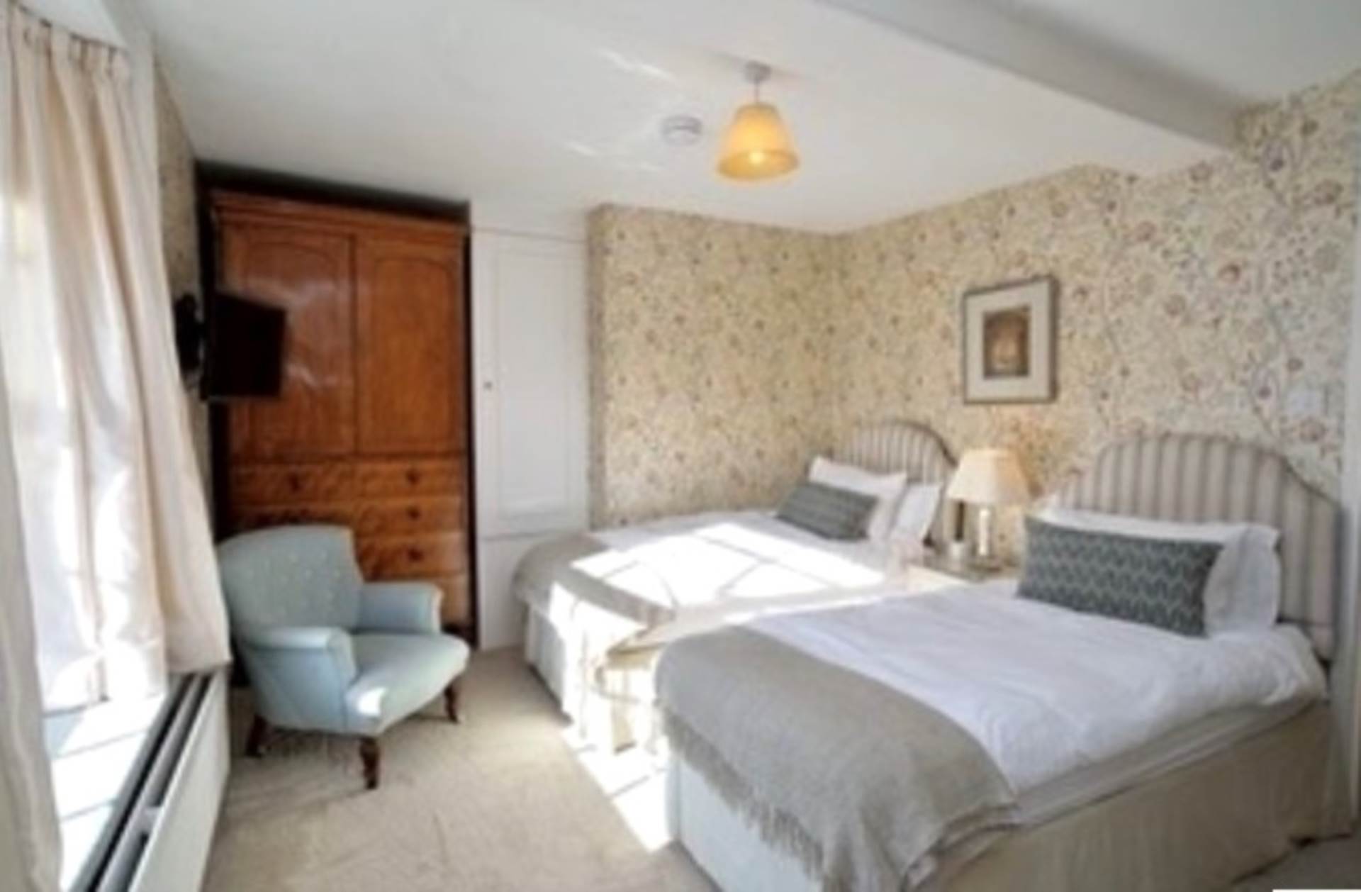 Castle Street, Mere, Image 17