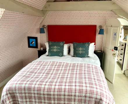 Castle Street, Mere, Image 22