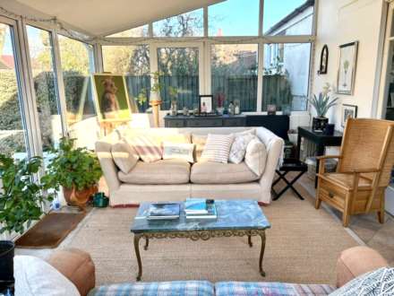 Castle Street, Mere, Image 24