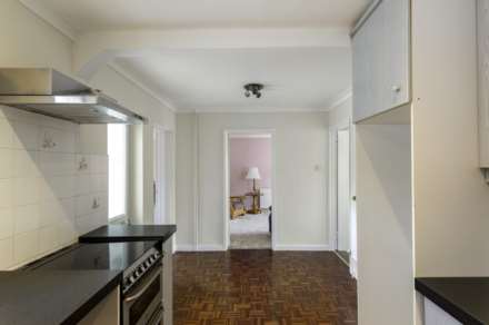 Manor Park, Weston, Image 5