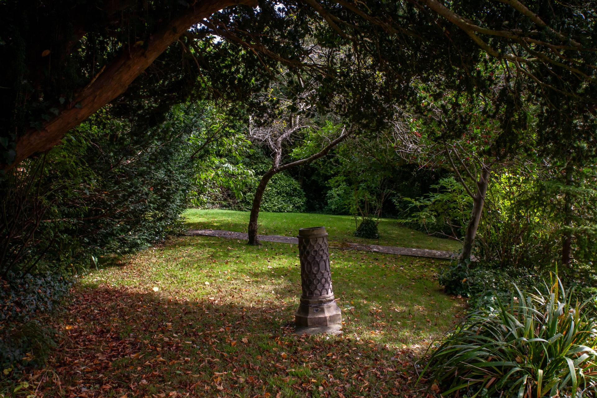 Weston Lodge, Symes Park, Image 13
