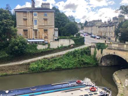 The Moorings, Bathwick Hill Bath, Image 9