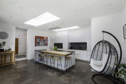 Newbridge Road, Bath, Image 4