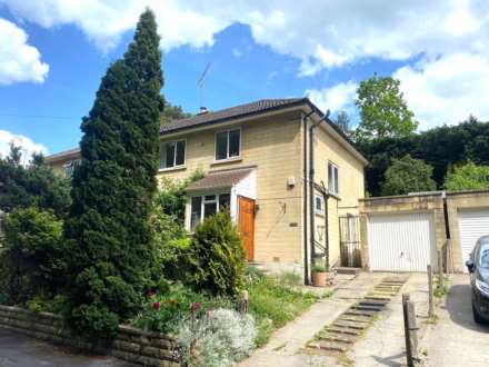 Gainsborough Gardens, Bath, Image 1