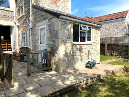 Newbridge  Road, Weston, Image 13