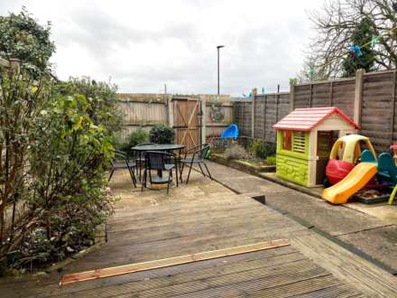 Chandler Close, Weston, Image 10