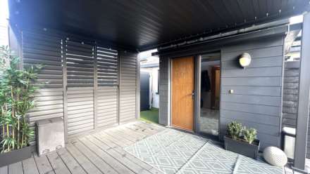 Oliver Court, Weston, Image 16