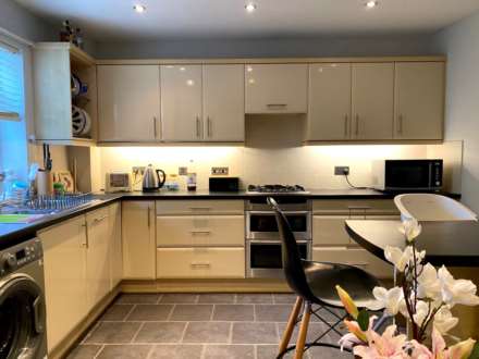 Chandler Close, Bath, Image 4