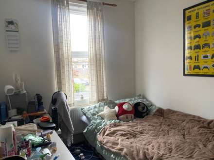 Third Avenue, Oldfield Park, Image 8