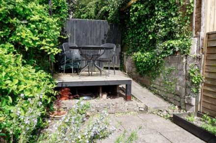 Belgrave Crescent, Bath, Image 11