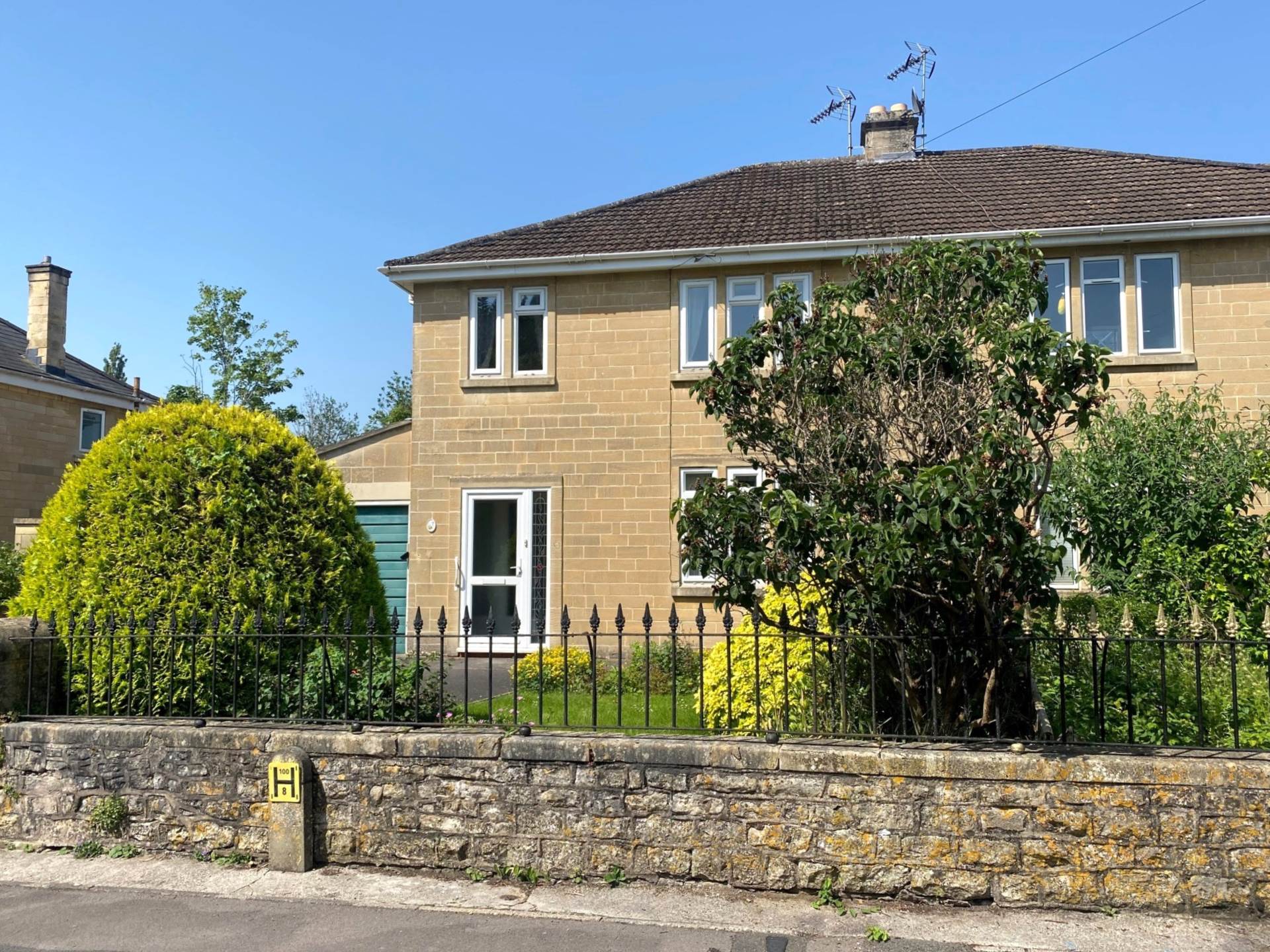 Cedric Road, Bath, Image 1
